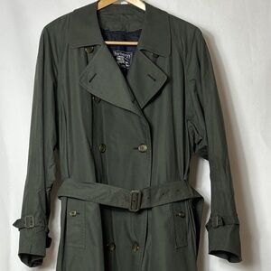 Burberry Trench Coat w/ Wool Liner & Collar Men's Size 44 L Green